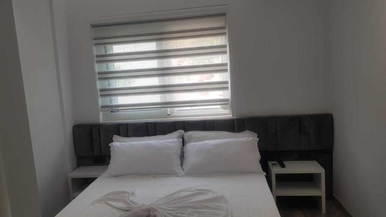 Luxury Villa Alisja Sarande With Private Beach Oda fotoğraf