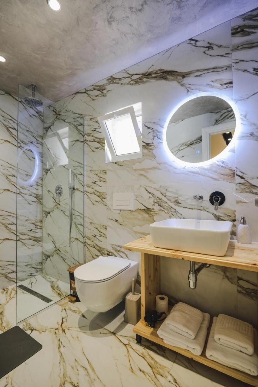 Luxury Villa Alisja Sarande With Private Beach Dış mekan fotoğraf